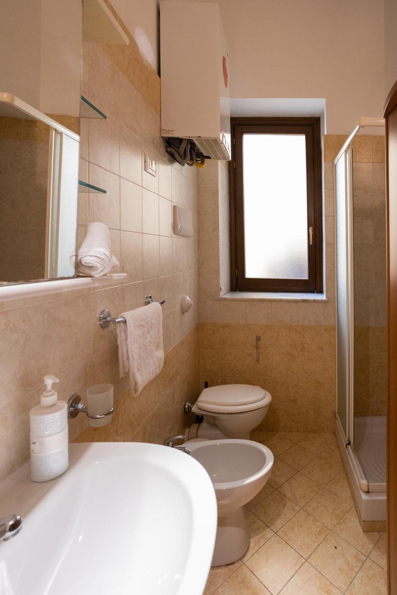 Apartamento Hola Cathedral House Cadorna Palermo Exterior foto