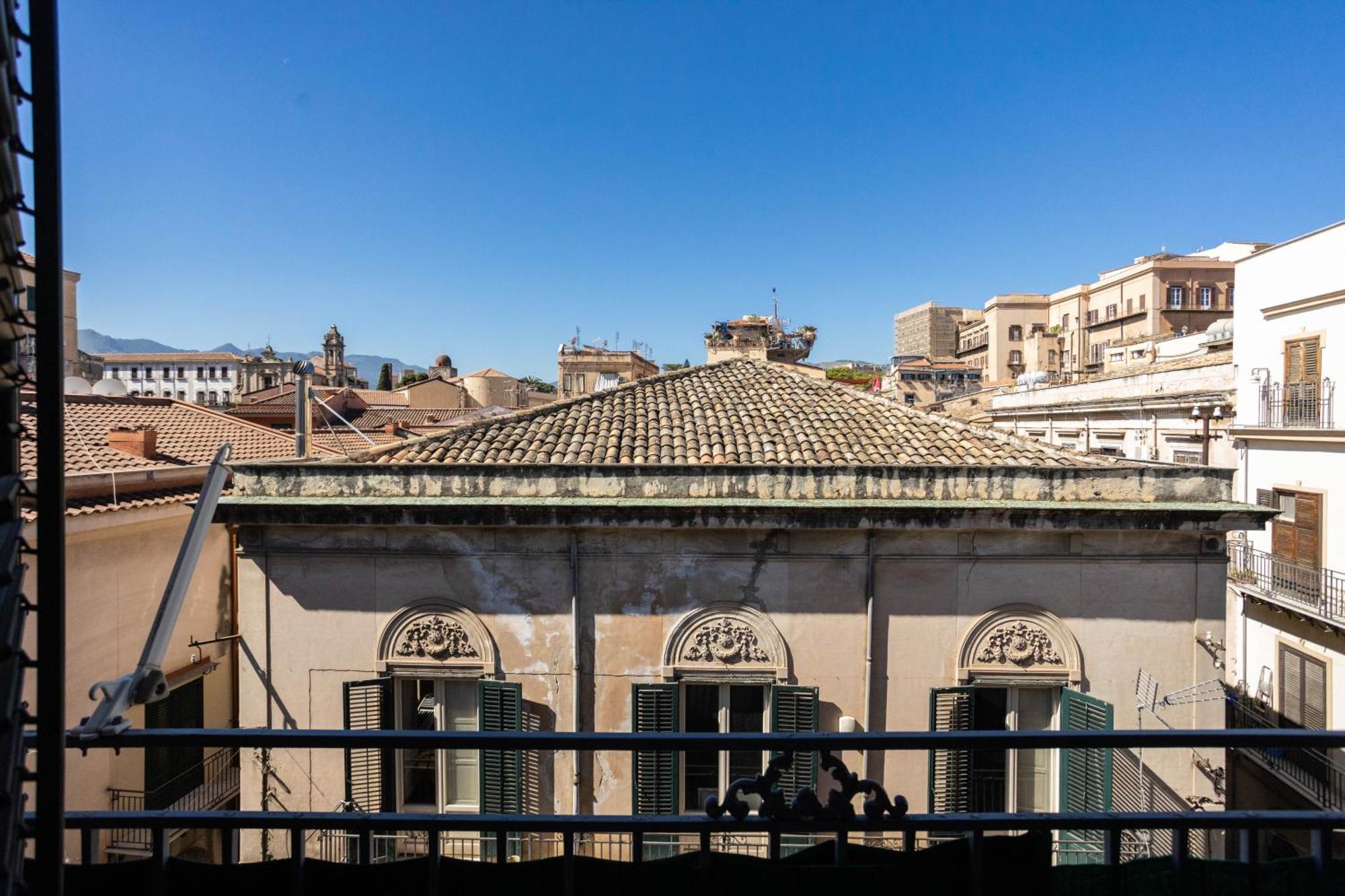 Apartamento Hola Cathedral House Cadorna Palermo Exterior foto